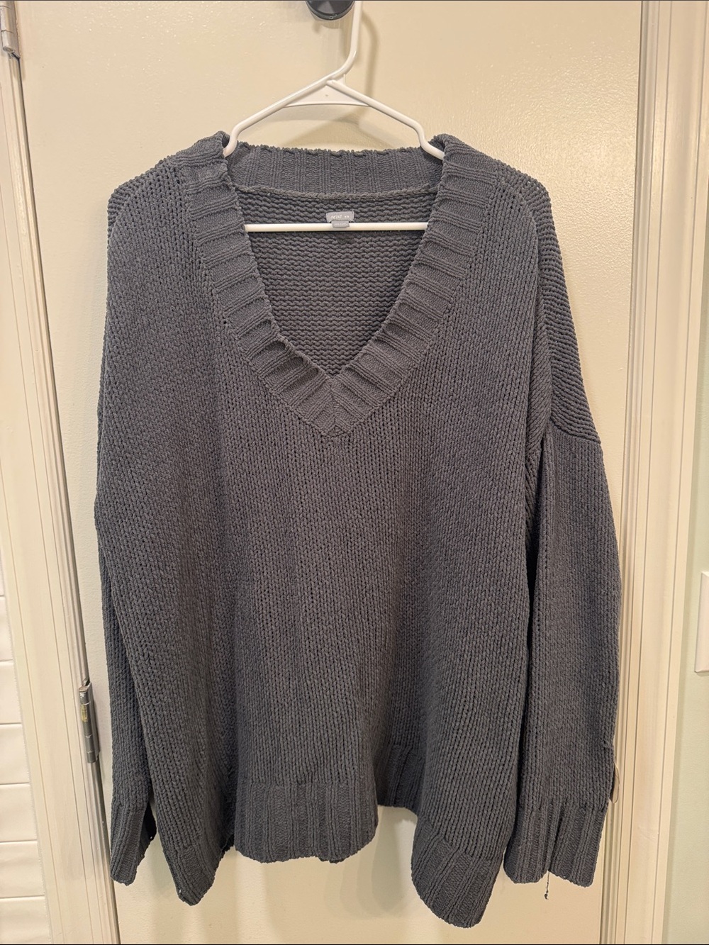 aerie Oversized V-Neck Sweater in Charcoal
